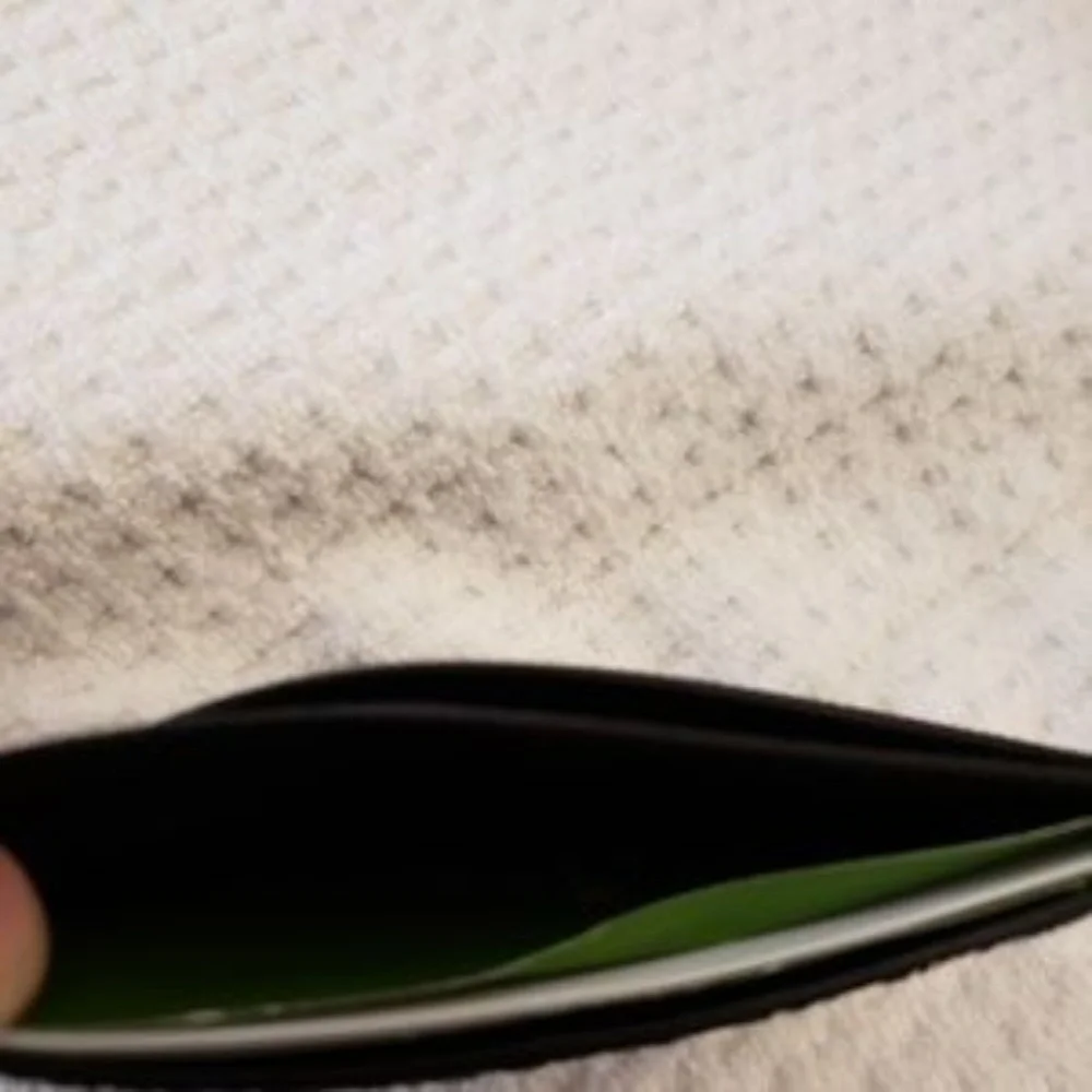 kate spade sparkle graham greta court wal… - Picture 3 of 4
